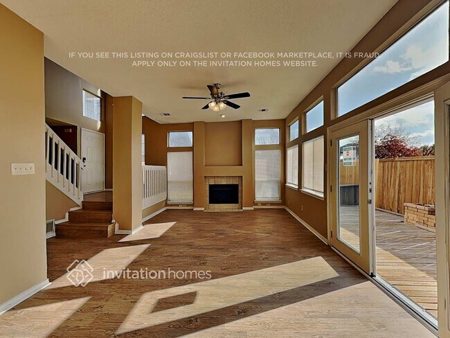 Foto del edificio - 3823 Branch Hollow Cir