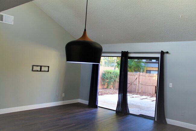 Building Photo - 2481 Harbour Way