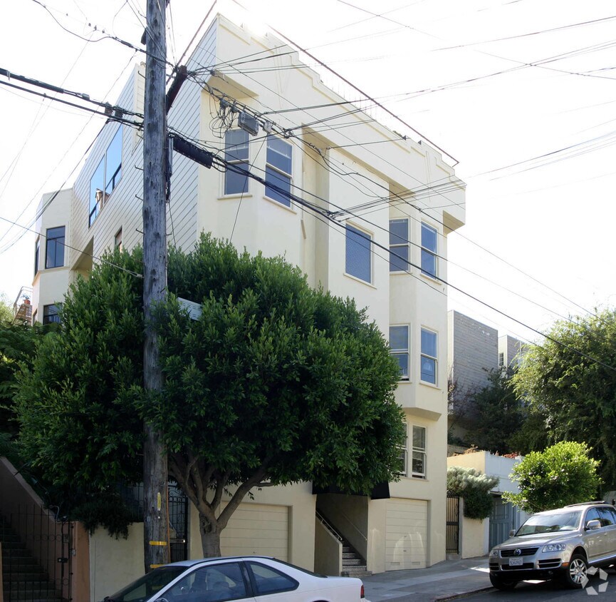 Primary Photo - 267-275 Liberty St