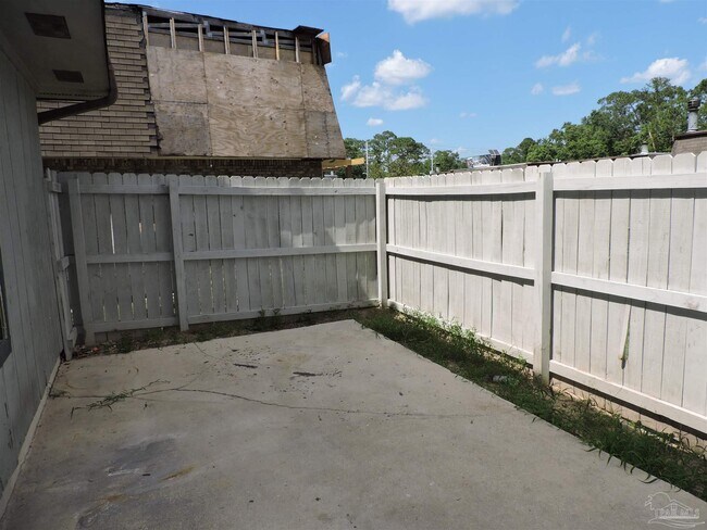 Foto del edificio - 2301 W Michigan Ave