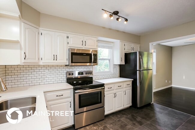 Foto del edificio - 215 Maple St