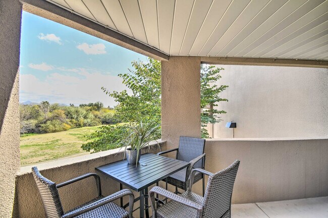 Foto del edificio - 4850 E Desert Cove Ave