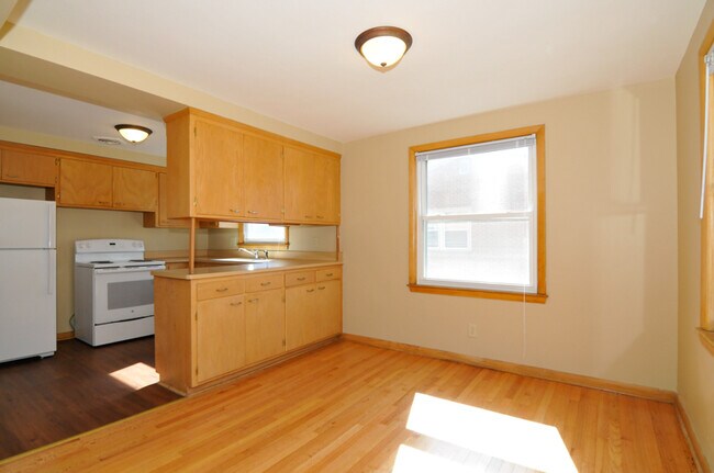 Building Photo - 4228 N 91st St