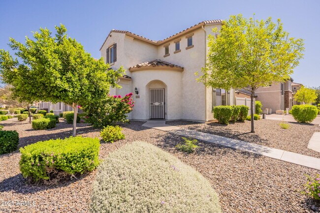 Building Photo - 26638 N Babbling Brook Dr