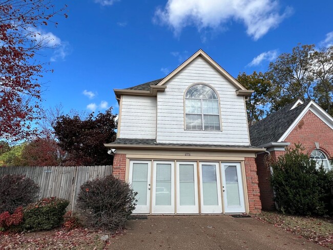 Building Photo - Nice Duplex in Cordova