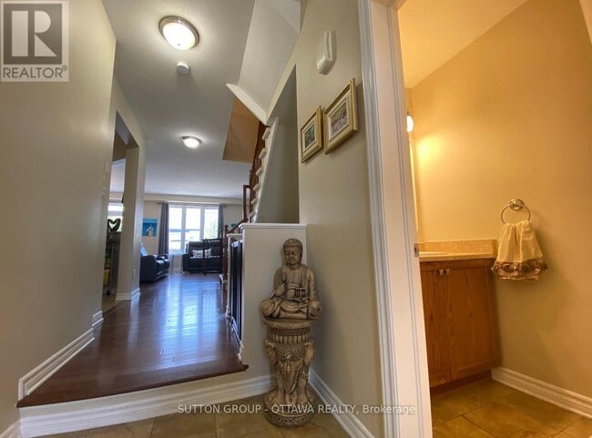 Building Photo - 461 Celtic Ridge Crescent