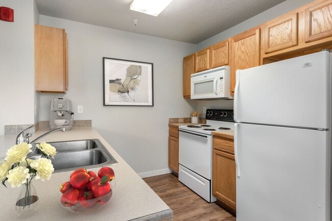 Kitchen - Faith Landing Apartments
