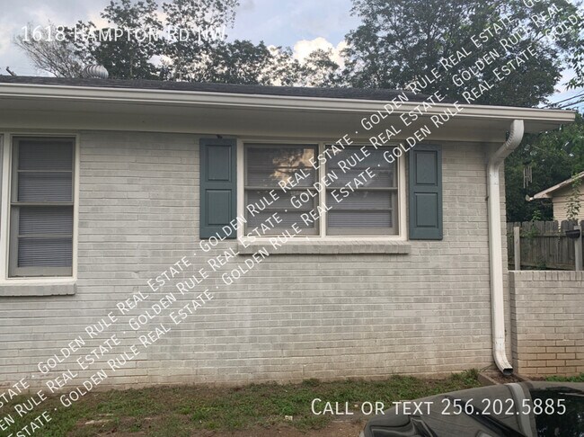 Foto del edificio - 1618 Hampton Rd NW