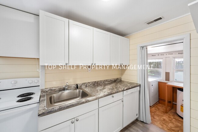 Foto del edificio - 2400 37th St