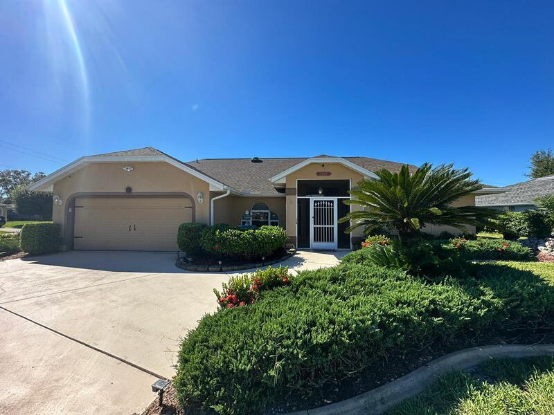 Foto principal - 23167 Mineral Ave