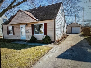 Building Photo - 23184 Gay St