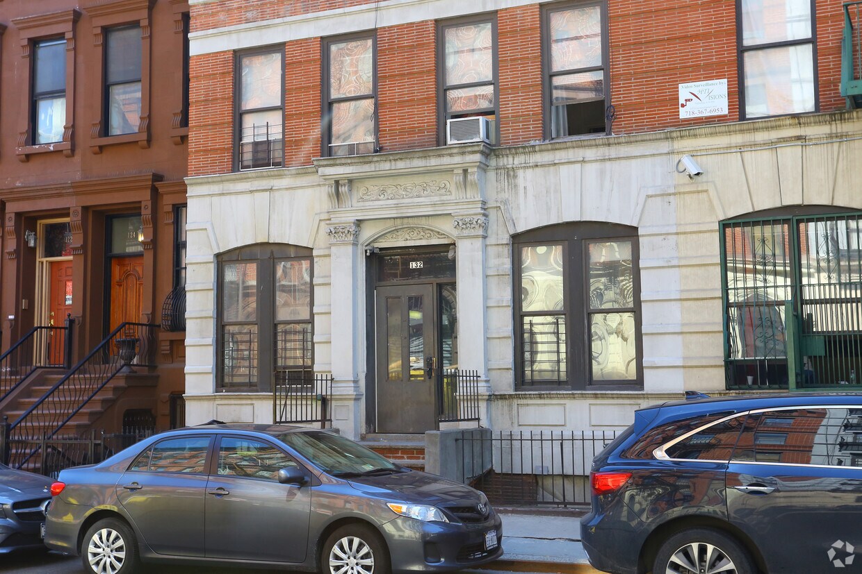 Foto del edificio - 132 W 133rd St