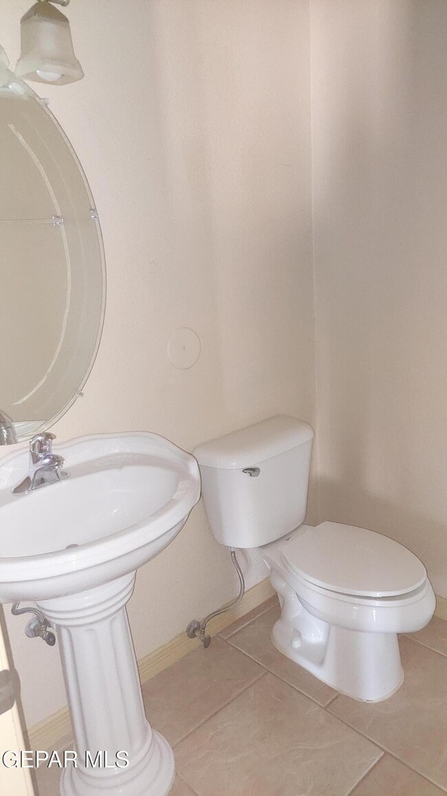 Building Photo - 3808 Tierra Allen Pl