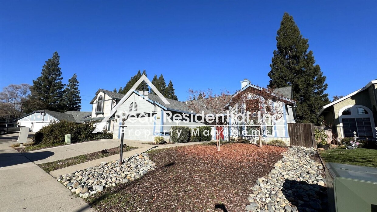 Primary Photo - 3 br, 2 bath House - 1337 Muscat Cir
