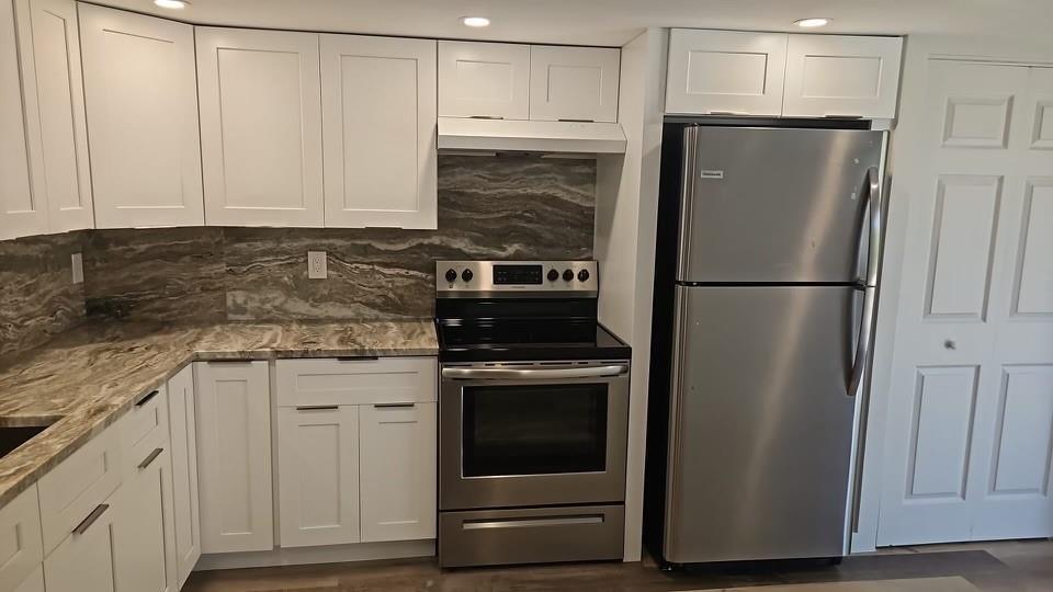 Primary Photo - 460 NW 20th St