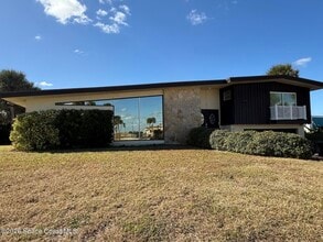 Building Photo - 1153 Belaire Dr