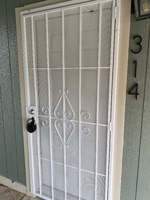 Foto del edificio - 312-314 Maxine Ave