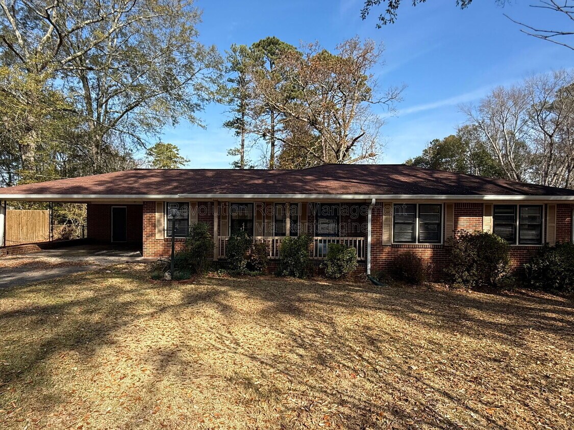 Primary Photo - 24 Chestnut Dr