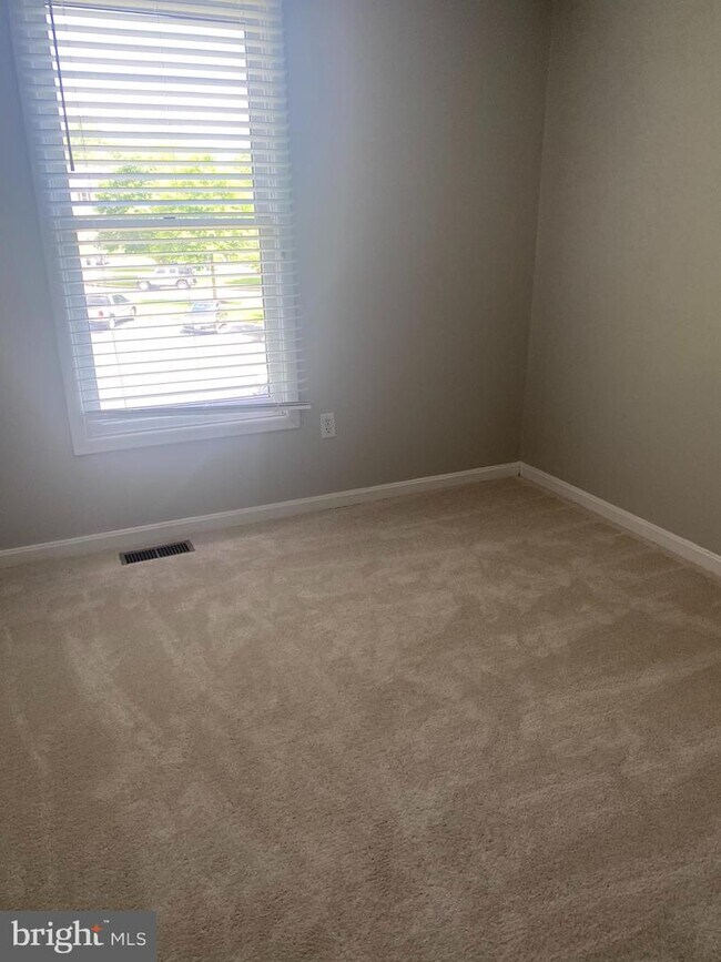 6334 Loring Dr, Columbia, MD 21045 Townhouse for Rent in Columbia, MD