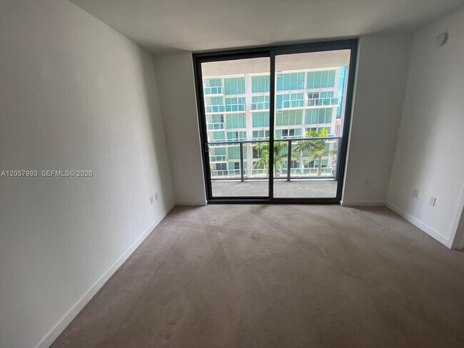 Foto del edificio - 31 SE 6th St