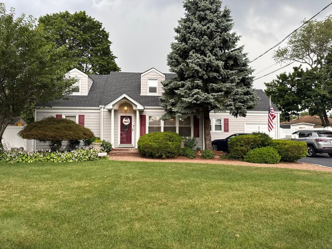 Foto principal - 87 Oak St