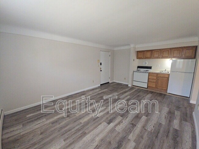 Foto del edificio - 4505 Forest Trail