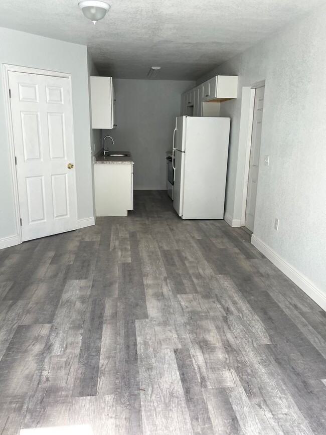 Photo - 312 10th Ave Drive West Apartment