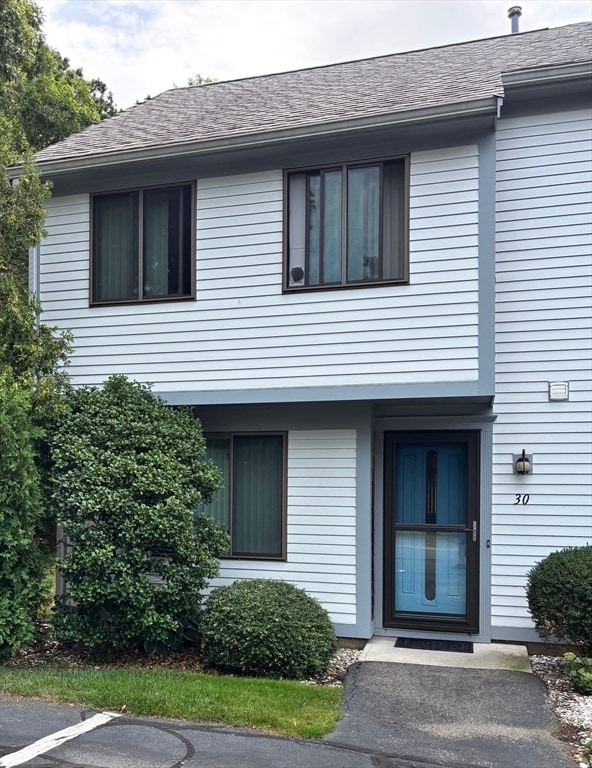 Building Photo - 30 Crescent Ln