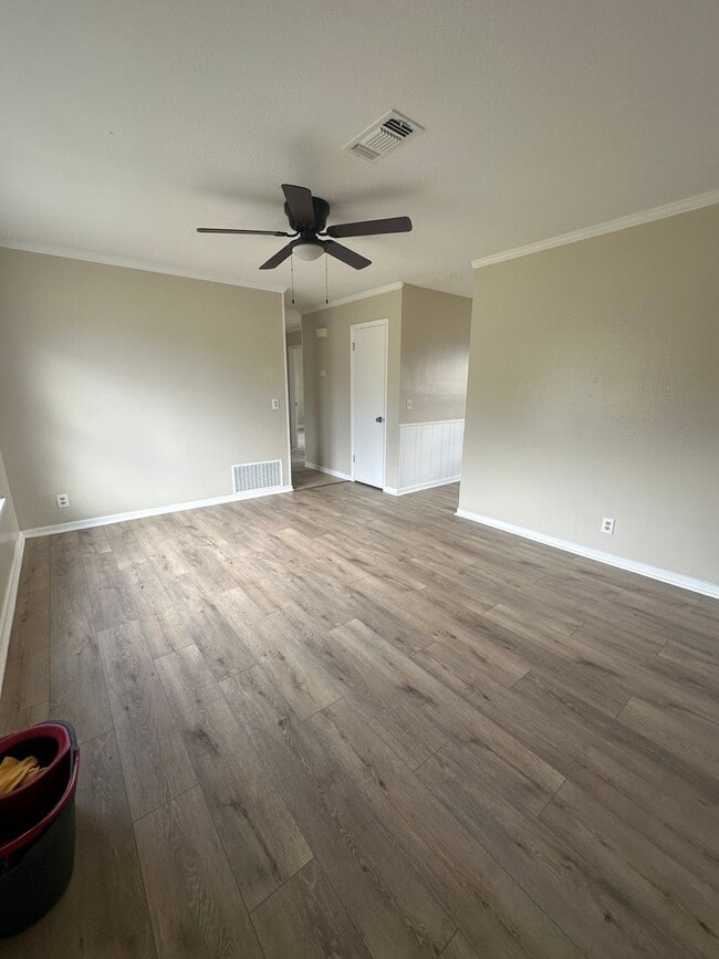 Foto del edificio - Updated 3 Bedroom Home