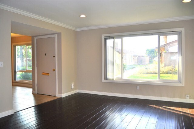 Foto del edificio - 12700 Newport Ave