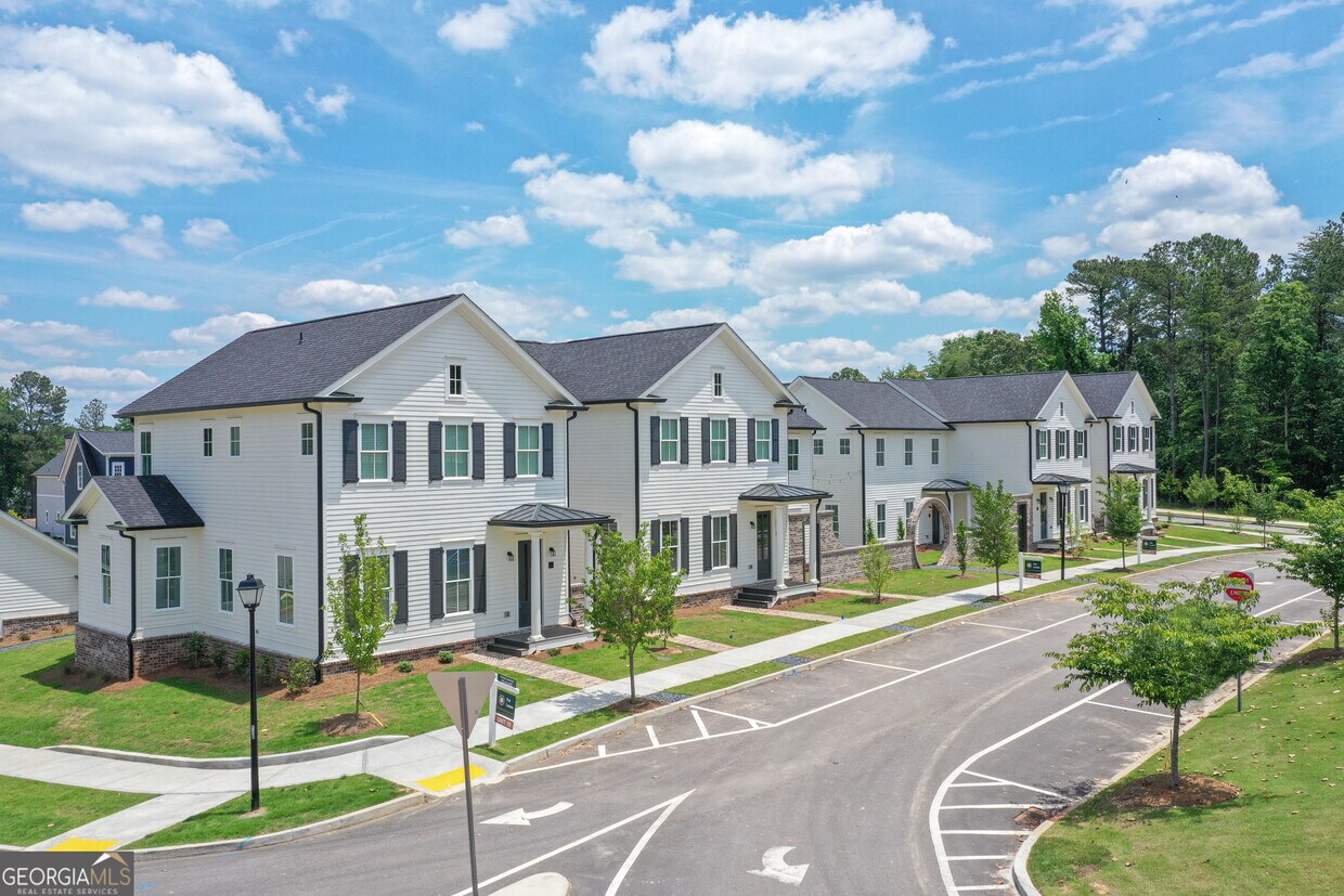 1008 Flannery Row, Dacula, GA 30019 Townhome Rentals in Dacula GA
