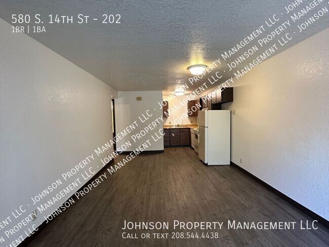 Foto del edificio - 580 S 14th St