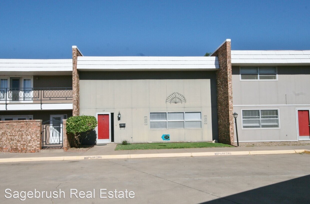 1400 Fairway Terrace, Clovis, NM 88101 House for Rent in Clovis, NM