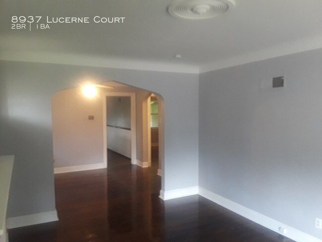 Foto del edificio - 8937 Lucerne Ct