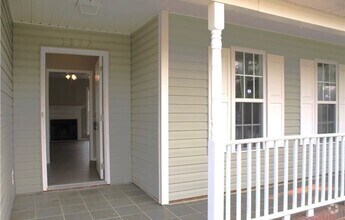 Building Photo - 3837 Meteor Dr