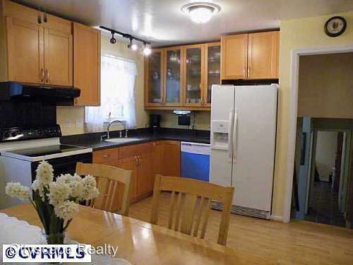 Foto del edificio - 12324 Deerhurst Dr
