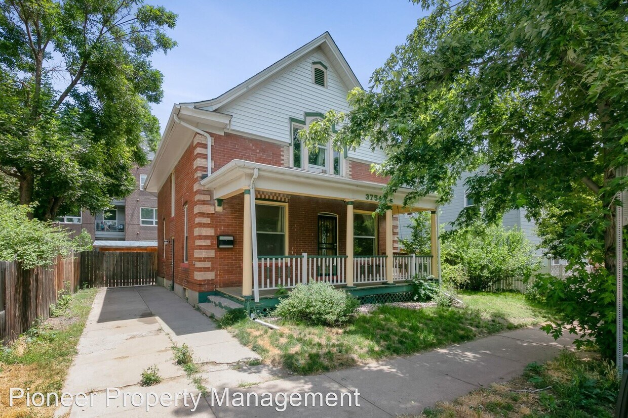 Primary Photo - 3 br, 2 bath House - 3754 Lowell Blvd