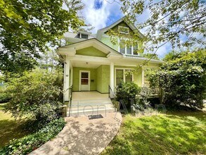 Building Photo - 143 Pearson Dr