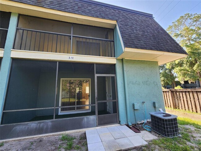 Foto del edificio - 501 SW 75th St
