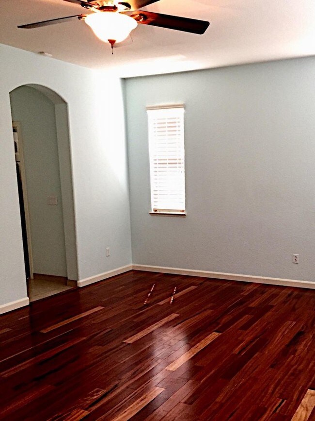 Foto del edificio - 1219 Mill Way