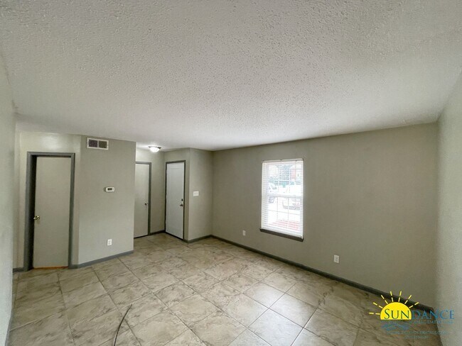 Foto del edificio - Adorable 3 Bedroom Townhouse In Fort Walton Beach!