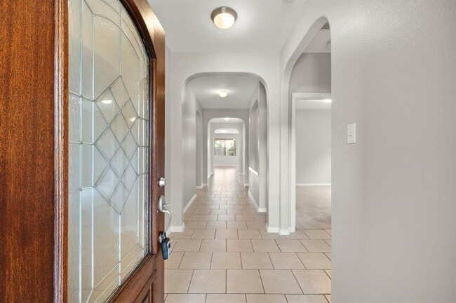 Building Photo - 4016 Candle Cove Ct