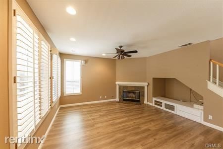 Building Photo - 32 Oakhurst Rd