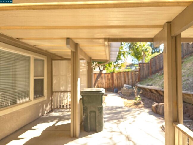 Building Photo - 1888 Badger Pass Way