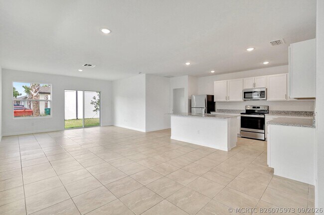 Foto del edificio - 5111 Montecristo Terrace