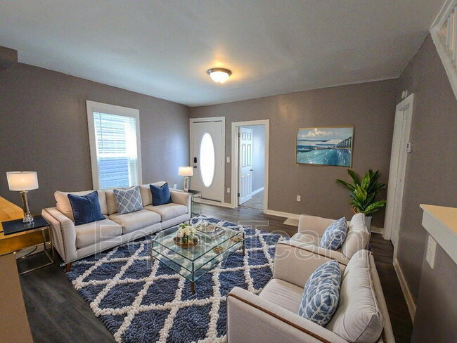Foto del edificio - 3314 Graydon Ave