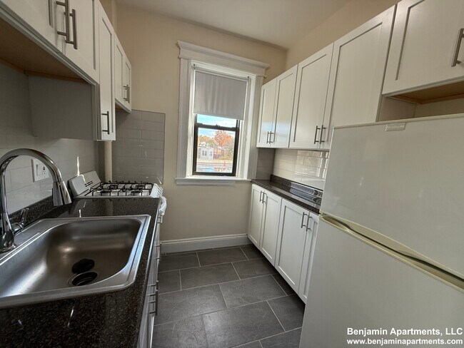 Foto del edificio - 1161 Commonwealth Ave