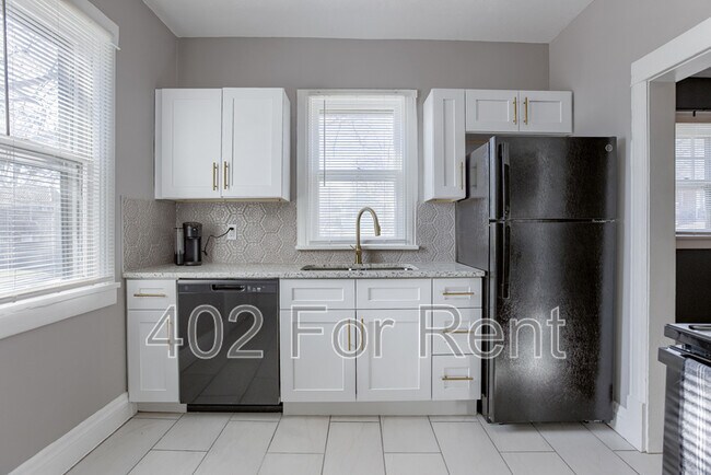 Building Photo - 801 N 35th St