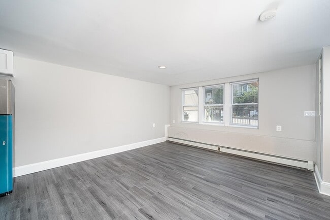 Photo - 213 Ogden Ave. House