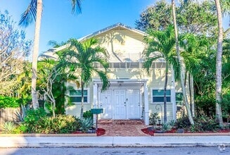 Building Photo - 310 N Ocean Breeze